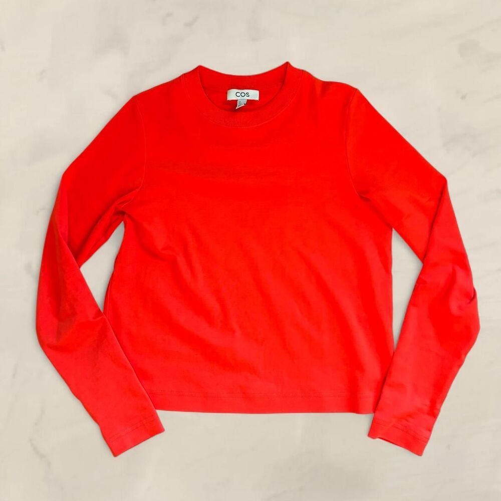 cos red long sleeve crew neck cotton tee clean cut size small